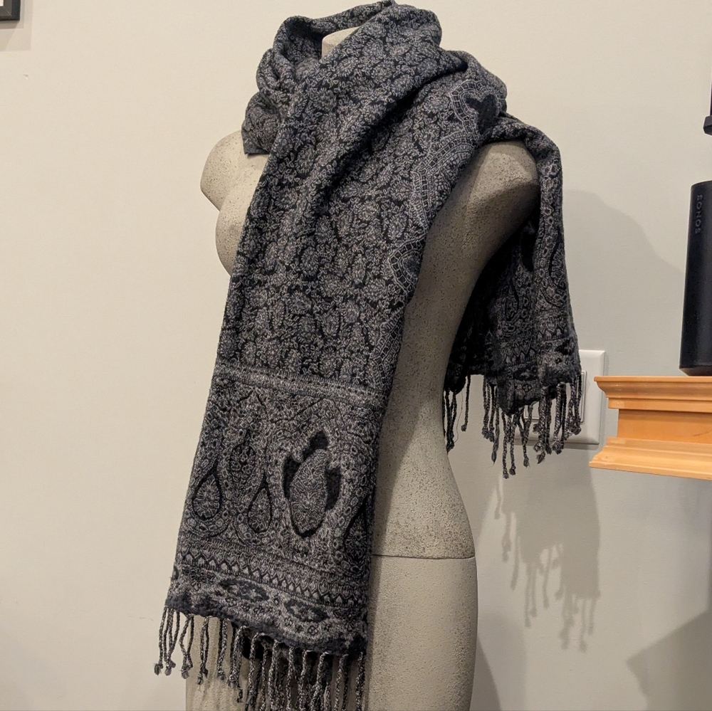 Wool Scarf Wrap With Paisley Jacquard Design Gray & Black  Soft Merino Wool